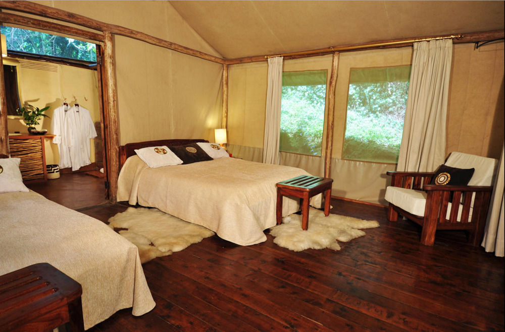 Sanctuary Gorilla Forest Camp Hotel Ntungamo  Kültér fotó